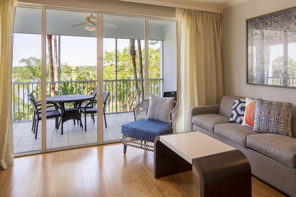 Family Suite - Non-Smoking interior